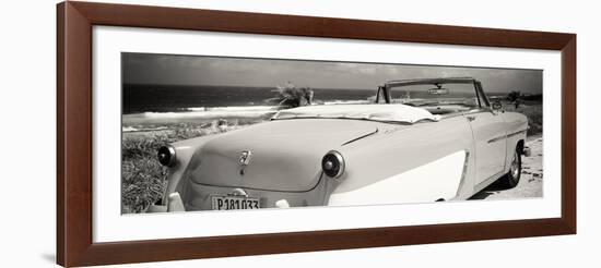 Cuba Fuerte Collection Panoramic BW - Cabriolet Classic Car-Philippe Hugonnard-Framed Photographic Print