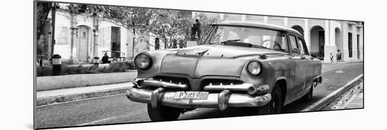 Cuba Fuerte Collection Panoramic BW - Cuban Retro Car II-Philippe Hugonnard-Mounted Photographic Print