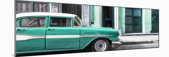 Cuba Fuerte Collection Panoramic - Old Classic American Green Car-Philippe Hugonnard-Mounted Photographic Print