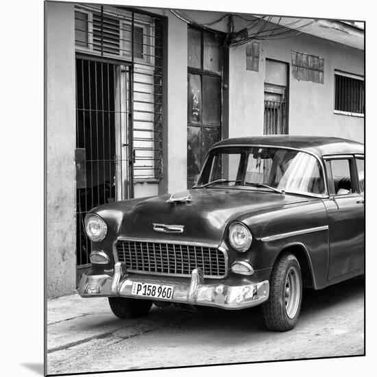 Cuba Fuerte Collection SQ BW - Classic American Car in Havana II-Philippe Hugonnard-Mounted Premium Photographic Print