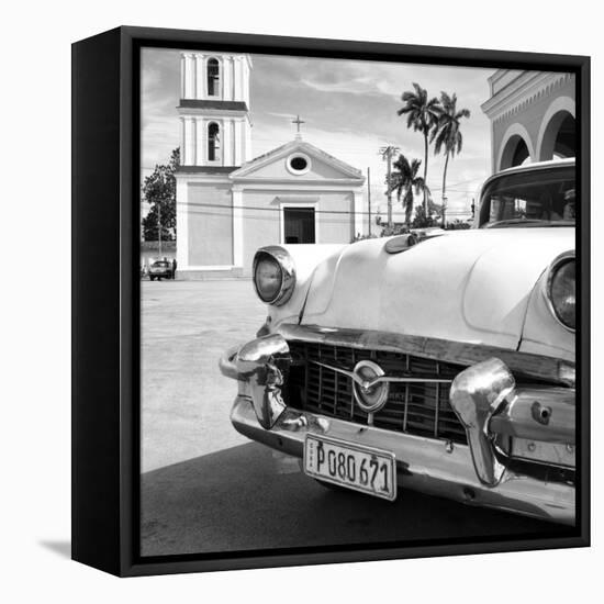 Cuba Fuerte Collection SQ BW - Classic Car in Santa Clara II-Philippe Hugonnard-Framed Stretched Canvas