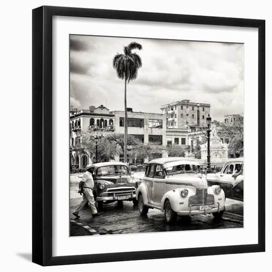 Cuba Fuerte Collection SQ BW - Urban Scene in Havana-Philippe Hugonnard-Framed Photographic Print