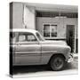 Cuba Fuerte Collection SQ BW - Vintage Car of Havana-Philippe Hugonnard-Stretched Canvas