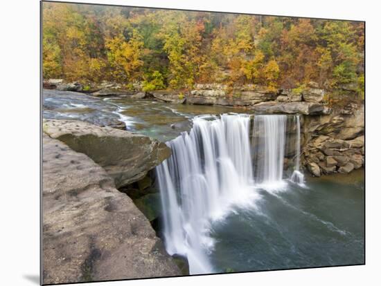 Cumberland Falls State Park near Corbin, Kentucky, USA-Chuck Haney-Mounted Photographic Print