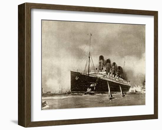 Cunard Liner Lusitania 1915-null-Framed Photographic Print