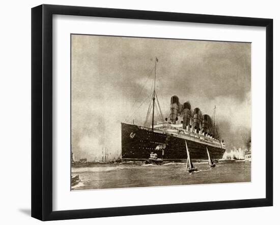 Cunard Liner Lusitania 1915-null-Framed Photographic Print