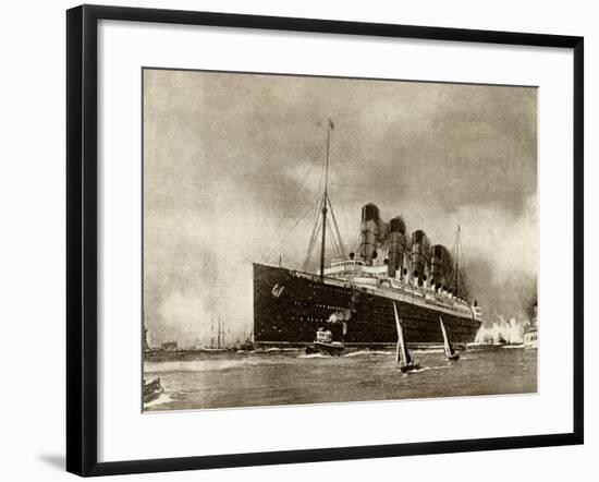 Cunard Liner Lusitania 1915-null-Framed Photographic Print