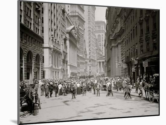 Curb Market, Broad Street, New York, N.Y.-null-Mounted Photo