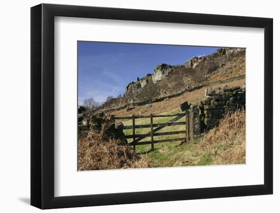 Curbar Edge, Derbyshire-Peter Thompson-Framed Premium Photographic Print