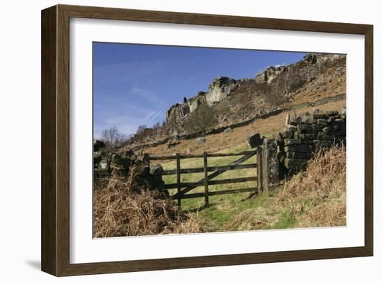 Curbar Edge, Derbyshire-Peter Thompson-Framed Photographic Print