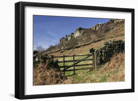 Curbar Edge, Derbyshire-Peter Thompson-Framed Photographic Print