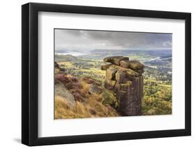 Curbar Edge, Summer Heather, View Towards Chatsworth, Peak District National Park, Derbyshire-Eleanor Scriven-Framed Photographic Print