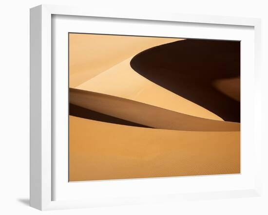 Curved Line-Yezimao-Framed Giclee Print