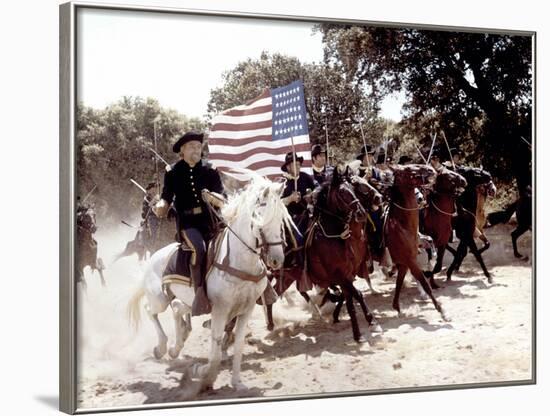 Custer l homme by l ouest by RobertSiodmak with Robert Shaw, 1967 (photo)-null-Framed Photo