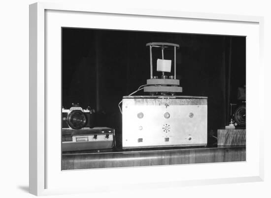 Cutten's Photography Apparatus-null-Framed Photographic Print