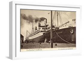 Cuxhaven, United States Lines, S.S. Resolute,Dampfer-null-Framed Giclee Print