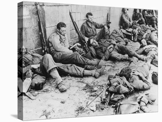 D-Day - US Troops Resting Following Initial Assault-Robert Hunt-Stretched Canvas