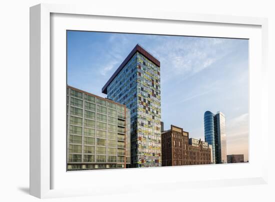 DŸsseldorf, North Rhine-Westphalia, Germany, Office Building in the Media Harbour-Bernd Wittelsbach-Framed Photographic Print