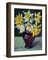 Daffodils 2021 (oil)-Tilly Willis-Framed Giclee Print