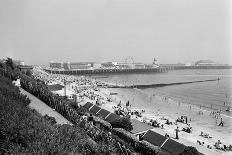 Eastbourne Beach, 1975-Daily Mirror-Stretched Canvas