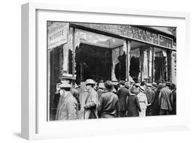 Damaged Austrian Jewellers' Shop, Paris, First World War, 1914-null-Framed Giclee Print