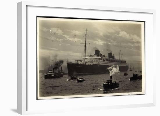 Dampfer Bremen, Norddeutscher Lloyd Bremen, Lotsen-null-Framed Giclee Print