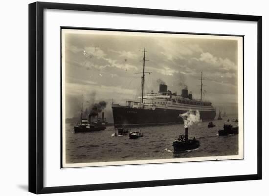 Dampfer Bremen, Norddeutscher Lloyd Bremen, Lotsen-null-Framed Giclee Print