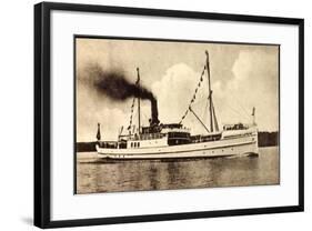 Dampfer Bürgermeister Lafrenz Der Fehmarn Linie-null-Framed Giclee Print