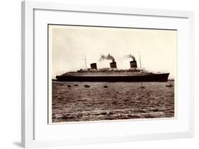 Dampfer Normandie Der Cgt Fährt Nach New York-null-Framed Giclee Print