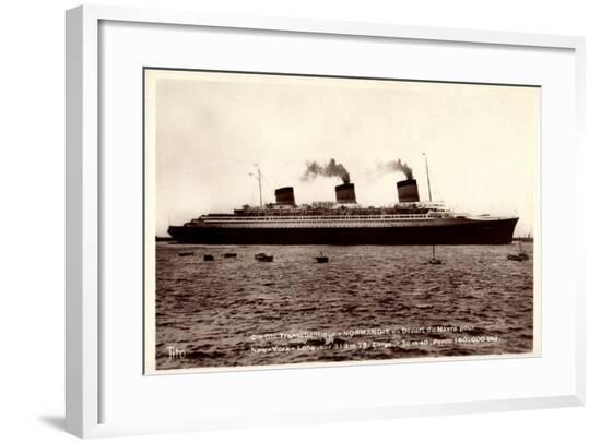 Dampfer Normandie Der Cgt Fährt Nach New York--Framed Giclee Print