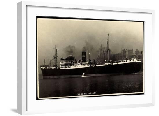 Dampfschiff Clan Macpherson Am Hafen in Fahrt--Framed Giclee Print