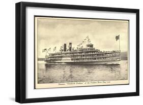 Dampfschiff Hendrick Hudson, Hudson River Day Line-null-Framed Giclee Print