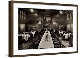 Dampfschiff Stuttgart, Lloyd Bremen, Speisesaal-null-Framed Giclee Print