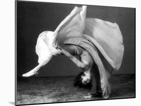 Dancer's Cartwheel, 1940-Science Source-Mounted Giclee Print