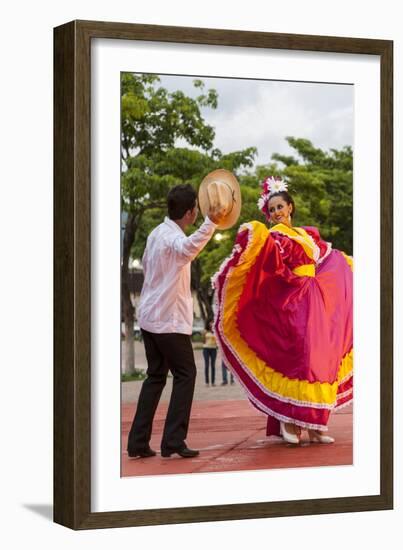 Dancers Entertain a Crowd, Central, Chiapa De Corzo, Chiapas, Mexico-Brent Bergherm-Framed Photographic Print