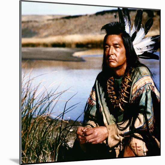 Dances with Wolves 1990 Directed by Kevin Costner Graham Greene-null-Mounted Photo