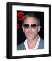 Daniel Craig-null-Framed Photo