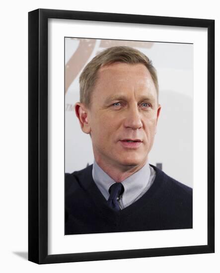 Daniel Craig-null-Framed Photo