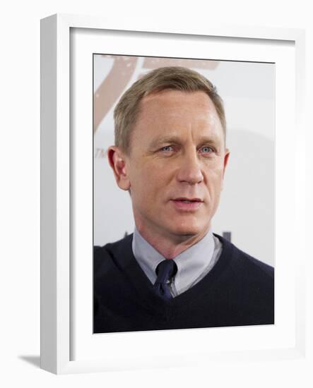 Daniel Craig-null-Framed Photo