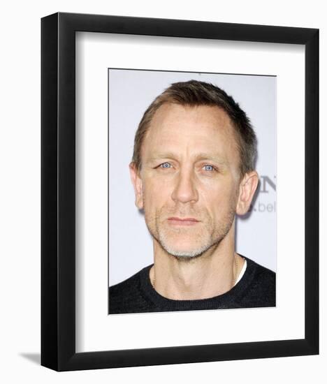 Daniel Craig-null-Framed Photo