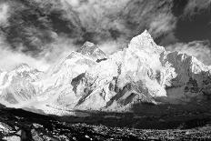 Black and White Panoramic View of Mount Everest-Daniel Prudek-Photographic Print