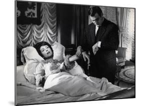 Danielle Darrieux and Lino Ventura: Les Lions Sont Lâchés, 1961-Marcel Dole-Mounted Photographic Print