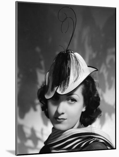 Danielle Darrieux IN THE 30'S (b/w photo)-null-Mounted Photo