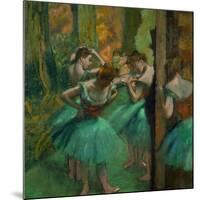 Danseuses en rose et vert-Pink and green dancers, around 1890. Canvas,82,2 x 75,6 cm.-Edgar Degas-Mounted Giclee Print