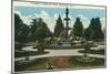 Davenport, Iowa, View of the Vanderveer Park Fountain-Lantern Press-Mounted Art Print