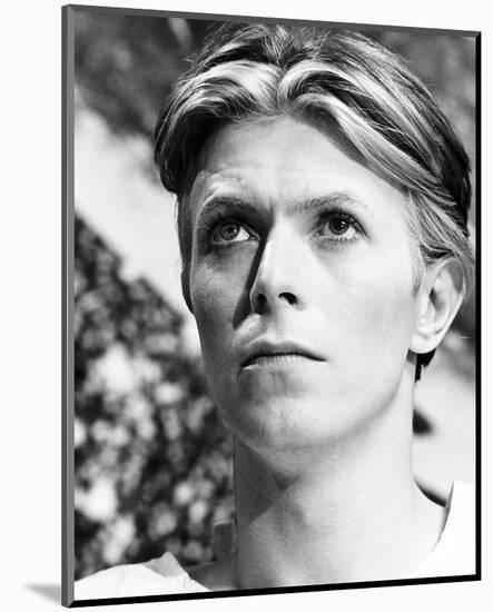 David Bowie - The Man Who Fell to Earth-null-Mounted Photo