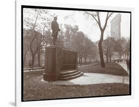 David Glasgow Farragut Statue in Madison Square Park, New York, c.1905-Byron Company-Framed Giclee Print