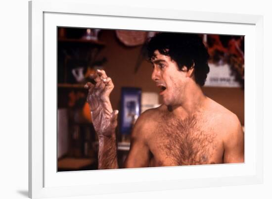 David Naughton dans Le Loup Garou by Londres (An american werewolf in London) by JohnLandis, 1981 (-null-Framed Photo