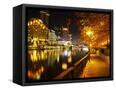 Canvas Black