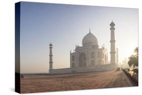 Dawn at the Taj Mahal, UNESCO World Heritage Site, Agra, Uttar Pradesh, India, Asia-Ben Pipe-Stretched Canvas